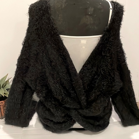 Fashion On Earth Black Eyelash Knit Deep V Back Twisted Sweater Women’s Large - Picture 16 of 16